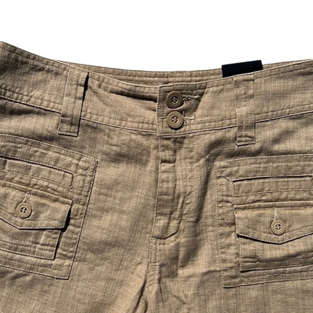 Northcrest liberty khaki patch pocket shorts Size 8 new